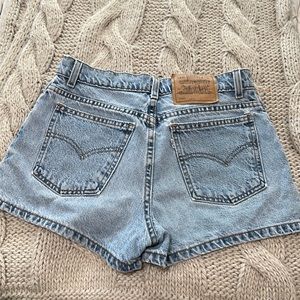 Vintage levi shorts